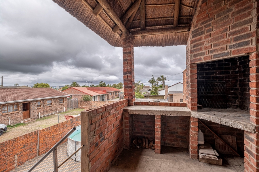 3 Bedroom Property for Sale in Rowallan Park Eastern Cape